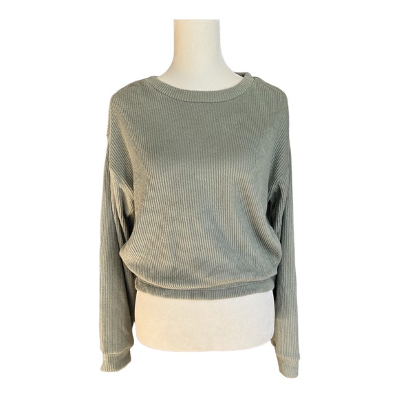 Streetwear Society Tops - Streetwear society Womens ribbed cropped sweatshirt size medium